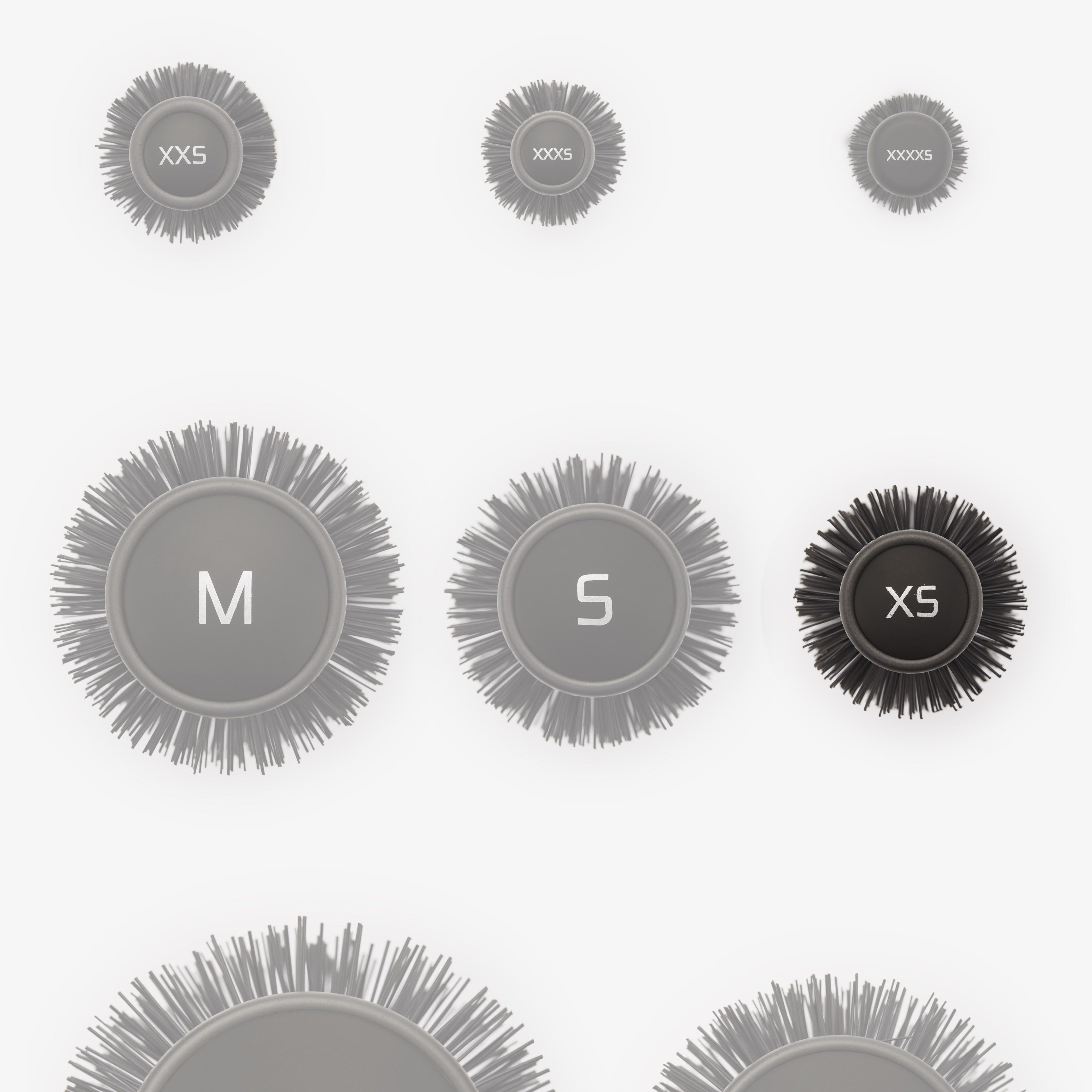 Atelier Graphite Haarbürste in elegantem Schwarz – professionelle Stylingbürste, Rundbürste Größe XS Größenvergleich