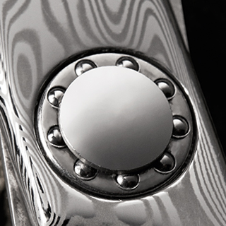 Detail hochwertige Friseurschere Nahaufnahme