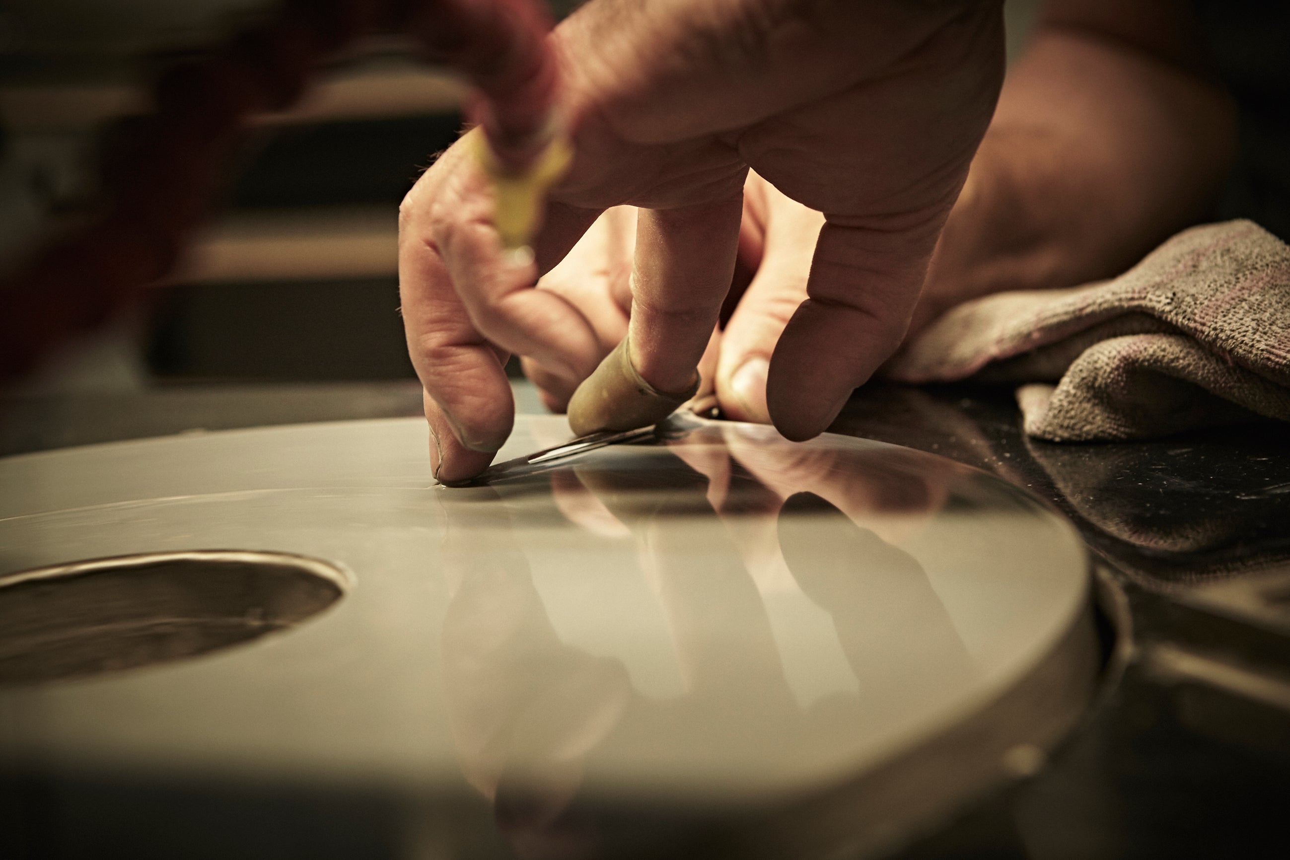 Hand schleift Friseurschere präzise